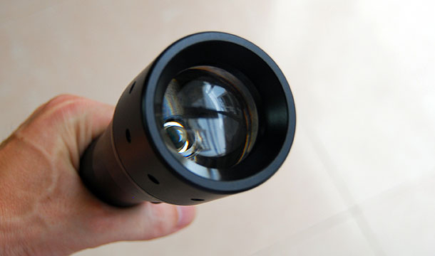 Đèn pin led zoom cỡ lớn K3D 3