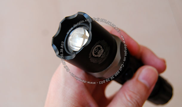 Đèn pin Led zoom C66 5